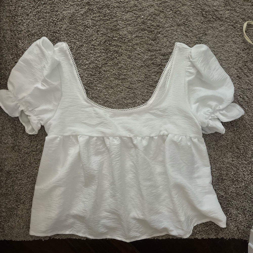 Elegant White Puff Sleeve Top